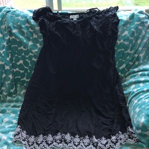 Old Navy Maternity Dress